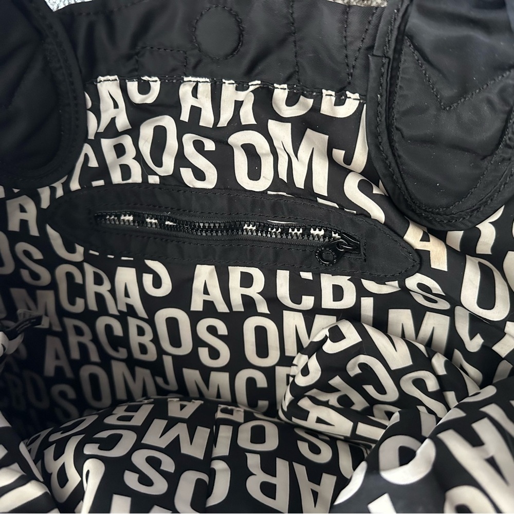 Marc By Marc Jacobs Standard Supply Quilted Tote R $225 - Picture 8 of 12